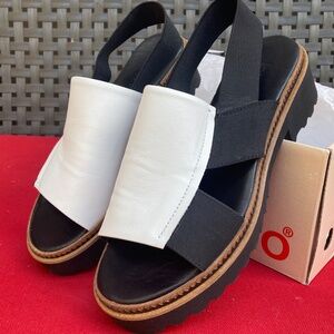 BUENO Sandal | Chunky Wedge Heel | Black & White Leather | US 6.5 / EU 37